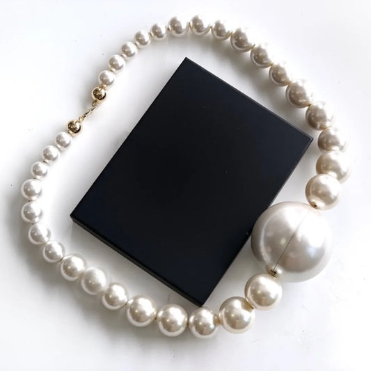 Classic Pearl Crossbody Bag